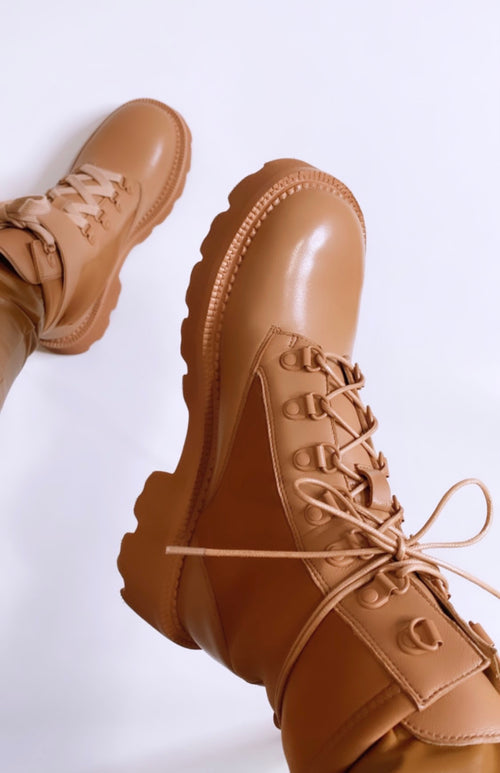 Flor de MariaDANY Tan Leather Combat Boots for Women